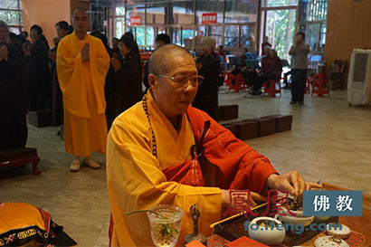 「佛教」重阳时节看佛家如何敬老 南安佛协宴请老护法 「佛教」重阳时节看佛家如何敬老 南安佛协宴请老护法
