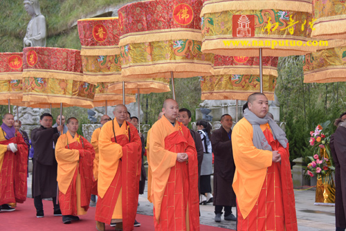 「观音」湖南沩山密印寺隆重举行千手千眼观音圣像开光盛典 「观音」湖南沩山密印寺隆重举行千手千眼观音圣像开光盛典