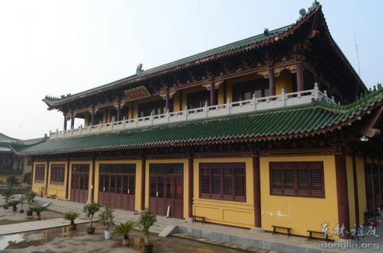 「东林寺」江西东林寺圆满举行2014年首次一昼夜经行法会