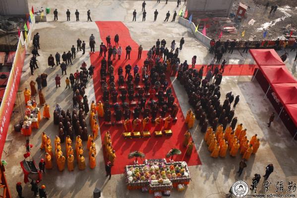 「知行」浙江佛学院（筹）举行浙江佛学院（筹）知行楼圆顶洒净法会