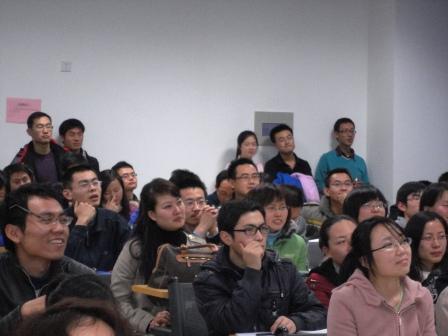 「佛教」道坚法师在山东大学作《佛教与巴蜀文化》的演讲