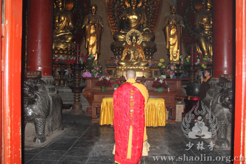 「少林寺」河南嵩山少林寺举行清明祭祖祈福法会