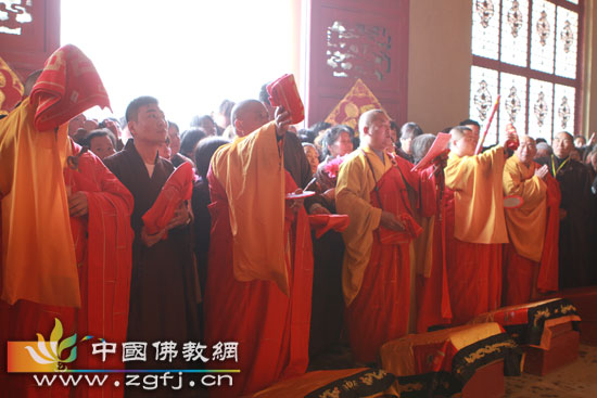 「佛教」河南濮阳市濮阳县净莲寺隆重举行全堂佛像开光庆典 「佛教」河南濮阳市濮阳县净莲寺隆重举行全堂佛像开光庆典