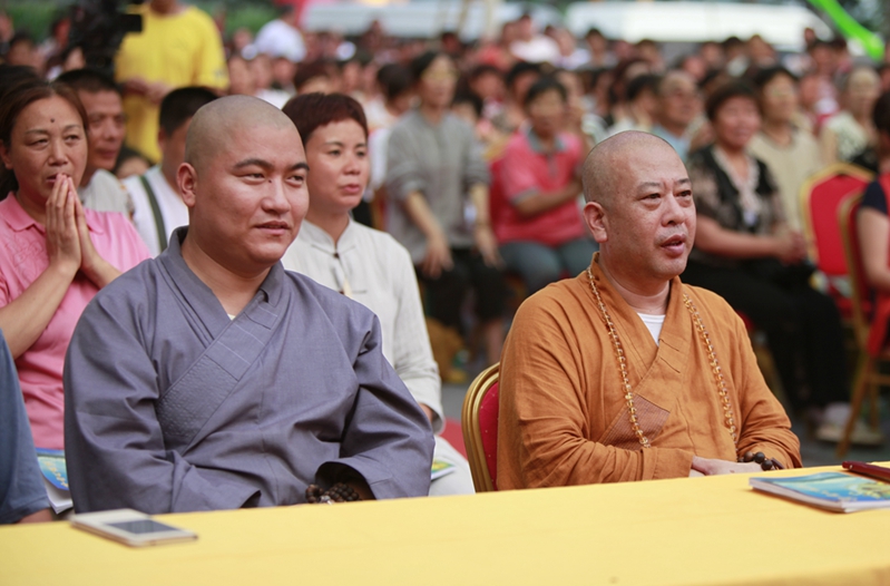 「传喜法师」传喜法师于山东菏泽市定陶开心古寺主法心灵讲座及蒙山施食超荐法会