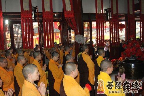 「佛教」上海奉贤旃檀庵隆重举行果圣法师荣膺监院庆典活动 「佛教」上海奉贤旃檀庵隆重举行果圣法师荣膺监院庆典活动