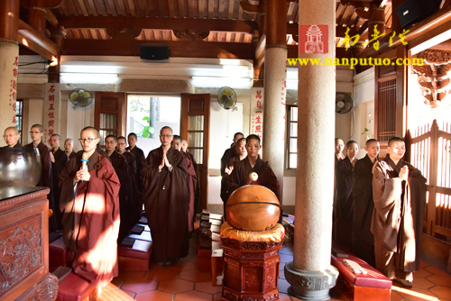 「佛教」厦门万石莲寺举行梦参长老圆寂追思法会