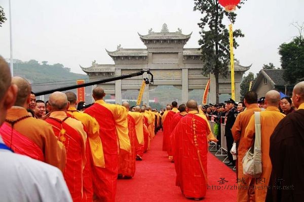 「佛教」成都圣水寺山门和大雄宝殿开光法会圆满举办 「佛教」成都圣水寺山门和大雄宝殿开光法会圆满举办
