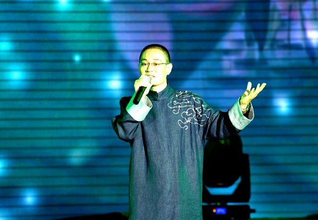 「传喜法师」13.5.13.传喜法师主持江苏镇江“天籁梵音”恭迎佛陀圣诞祈福梵呗音乐会