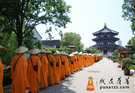 「寒山寺」姑苏寒山寺举行隆重的托钵乞食法会 「寒山寺」姑苏寒山寺举行隆重的托钵乞食法会