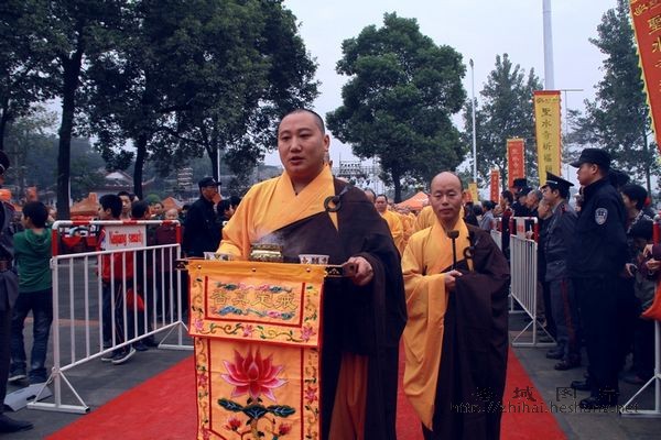 「佛教」成都圣水寺山门和大雄宝殿开光法会圆满举办 「佛教」成都圣水寺山门和大雄宝殿开光法会圆满举办