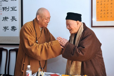「佛教」浙江普陀山道慈会长一行赴宝陀讲寺等寺庵慰问 「佛教」浙江普陀山道慈会长一行赴宝陀讲寺等寺庵慰问