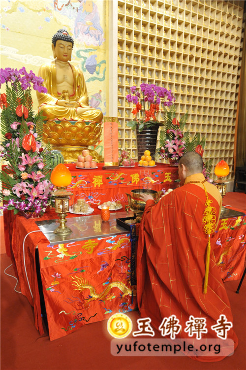 「疫情」上海玉佛禅寺为禽流感疫情早日平息举行祈福法会
