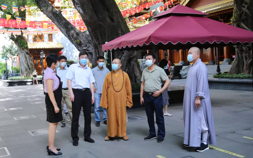 「大佛寺」广州市民族宗教事务局领导检查指导广州大佛寺疫情防控和恢复开放工作