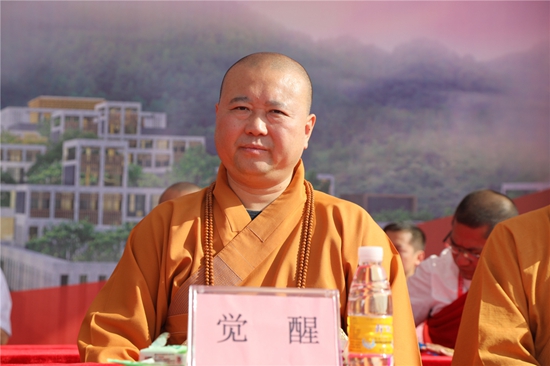 「佛教」南海佛学院开学：向世界传递中国声音