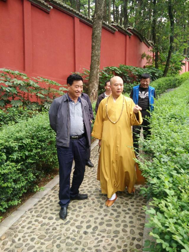 「佛教」云南省民宗委业务一处到昆明华亭寺调研