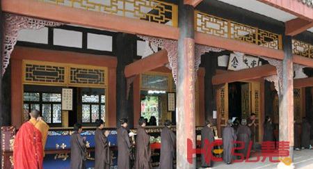 「八关斋戒」四川雅安云峰寺隆重举行盂兰盆八关斋戒传戒法会 暨消灾祈福地藏七法会洒净仪 「八关斋戒」四川雅安云峰寺隆重举行盂兰盆八关斋戒传戒法会 暨消灾祈福地藏七法会洒净仪