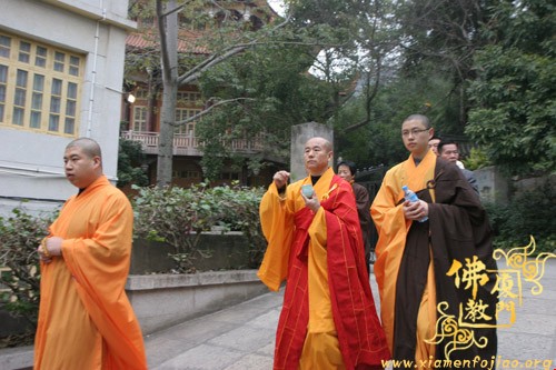 厦门南普陀寺隆重举行消灾延寿万佛法会