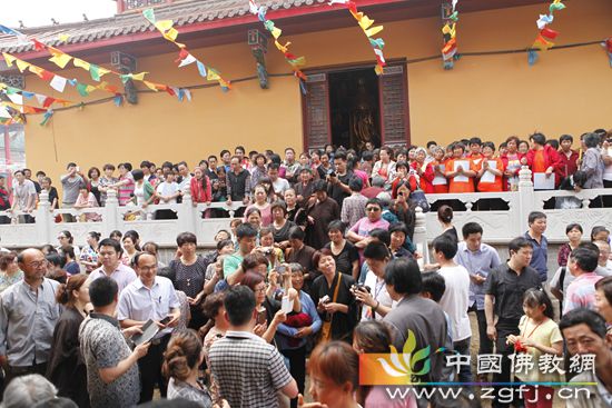 「佛教」河北辛集抬头禅寺千手千眼观音菩萨开光祈福盛会隆重举行 「佛教」河北辛集抬头禅寺千手千眼观音菩萨开光祈福盛会隆重举行