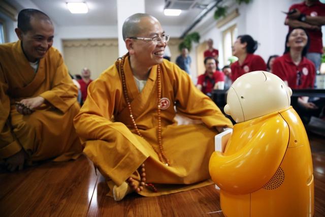 「龙泉寺」为什么理科男喜欢皈依佛门？