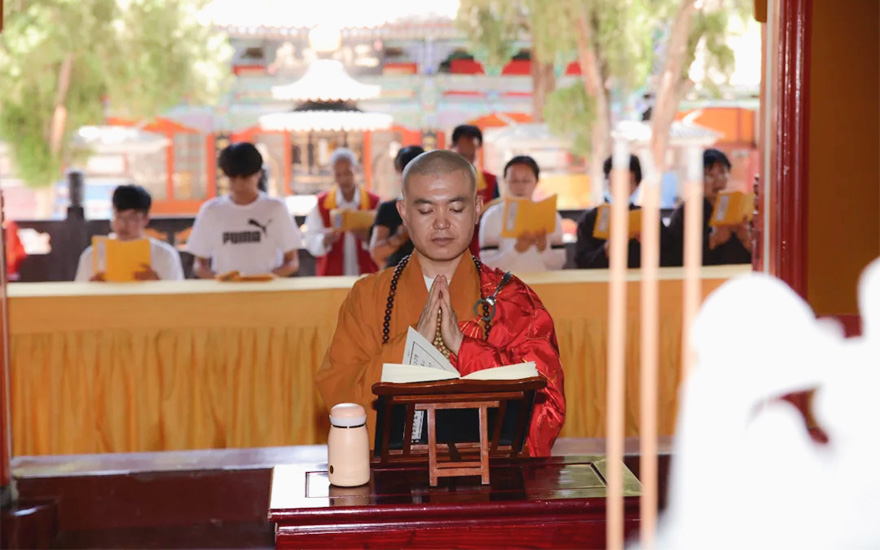 「观音」五泉山浚源寺举行观世音菩萨成道纪念日共修法会 「观音」五泉山浚源寺举行观世音菩萨成道纪念日共修法会