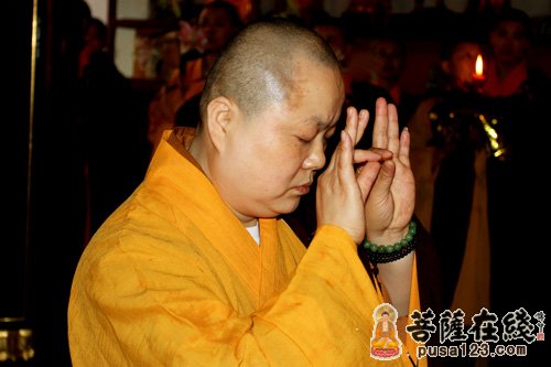 「佛教」上海奉贤旃檀庵隆重举行果圣法师荣膺监院庆典活动 「佛教」上海奉贤旃檀庵隆重举行果圣法师荣膺监院庆典活动