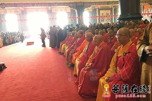 「佛教」普俊法师升座 学诚大和尚送座