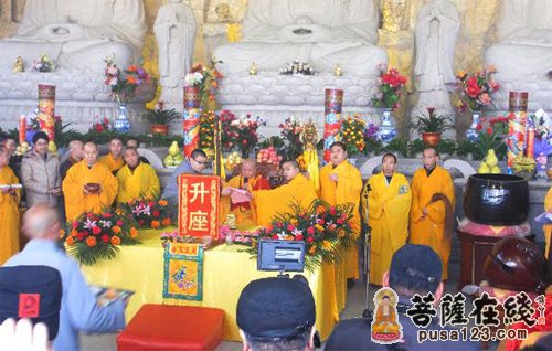 「龙山寺」湖南省株洲市龙山寺隆重举行思禅法师升座庆典
