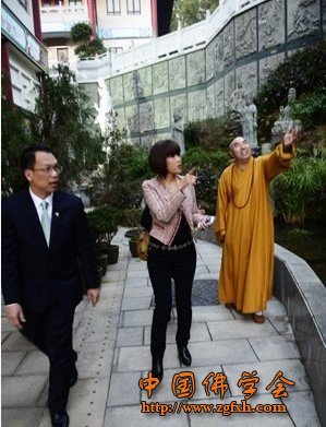 「佛教」泰国公主参访香港西方寺 宽运大和尚热情接待 「佛教」泰国公主参访香港西方寺 宽运大和尚热情接待