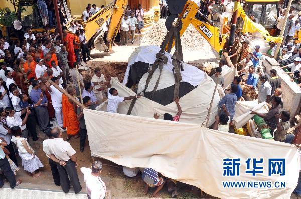 「大象」斯里兰卡下葬55岁大象