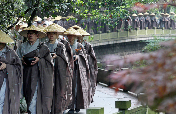 「东台」东台弥陀寺首期“短期出家”活动通知