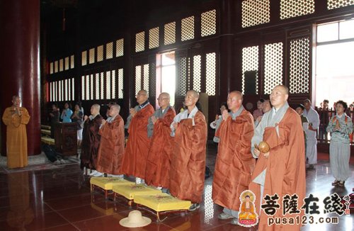 「佛教」自信开放的中国佛教：汇聚各方善缘，生生不息