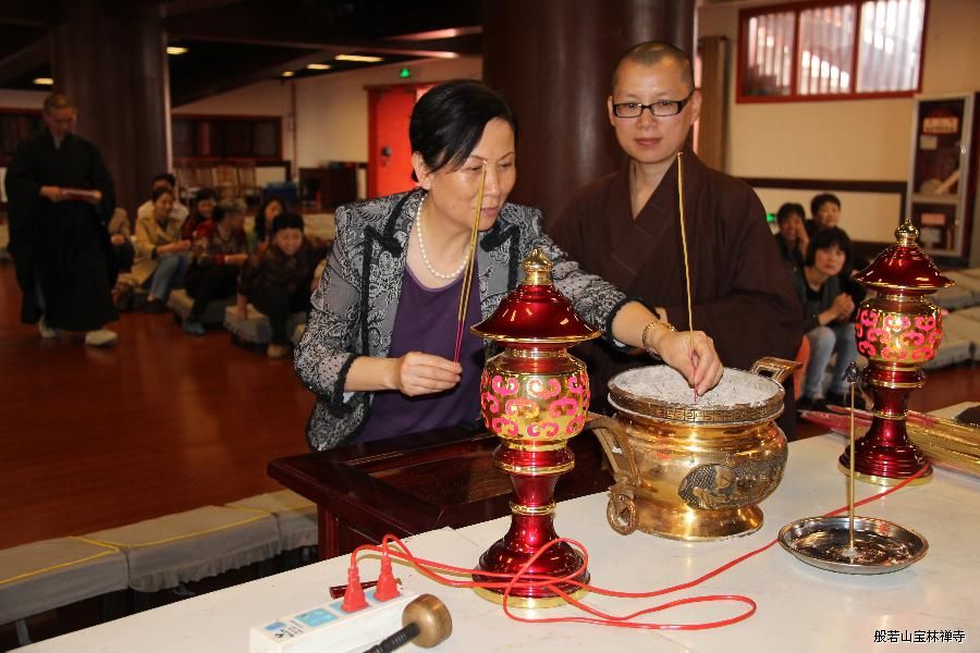 江苏常州宝林禅寺举行