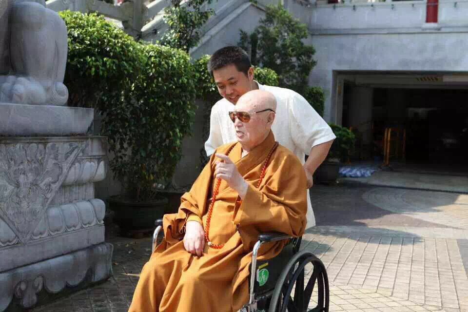 「佛教」香港佛教联合会荣誉会长永惺长老安详往生