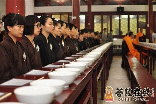 「八关斋戒」广东深圳弘法寺第二十期八关斋戒圆满举行