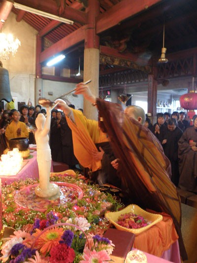 「佛教」厦门梅山寺举行清净庄严的浴佛法会 「佛教」厦门梅山寺举行清净庄严的浴佛法会