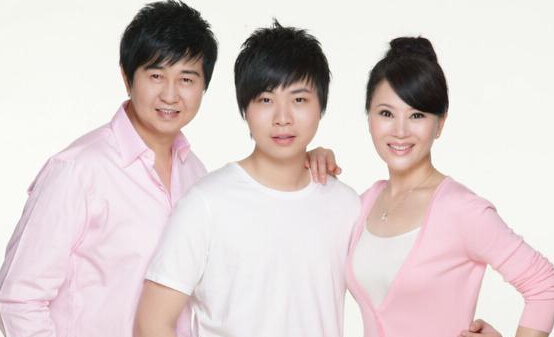 「任静」这对红遍中国的模范明星夫妻双双皈依佛门