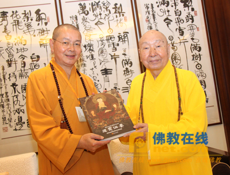 「佛教」大陆佛教代表团一行到台湾中台禅寺进行参访（图）