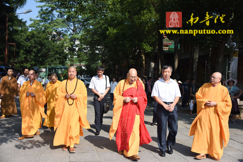 「佛教」福建闽南佛学院隆重举行2015年秋季开学典礼