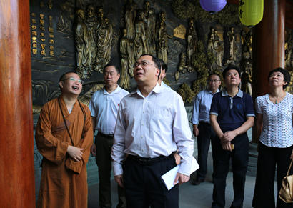 「佛教」广州市委统战部部长卢一先一行莅临大佛寺调研