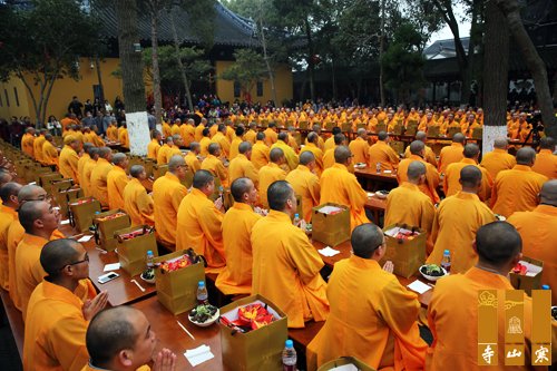 「佛教」江苏苏州寒山寺举行性空长老95岁华诞庆典