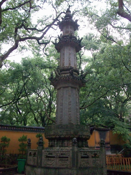 「法雨寺」法雨寺和梵音洞撷影