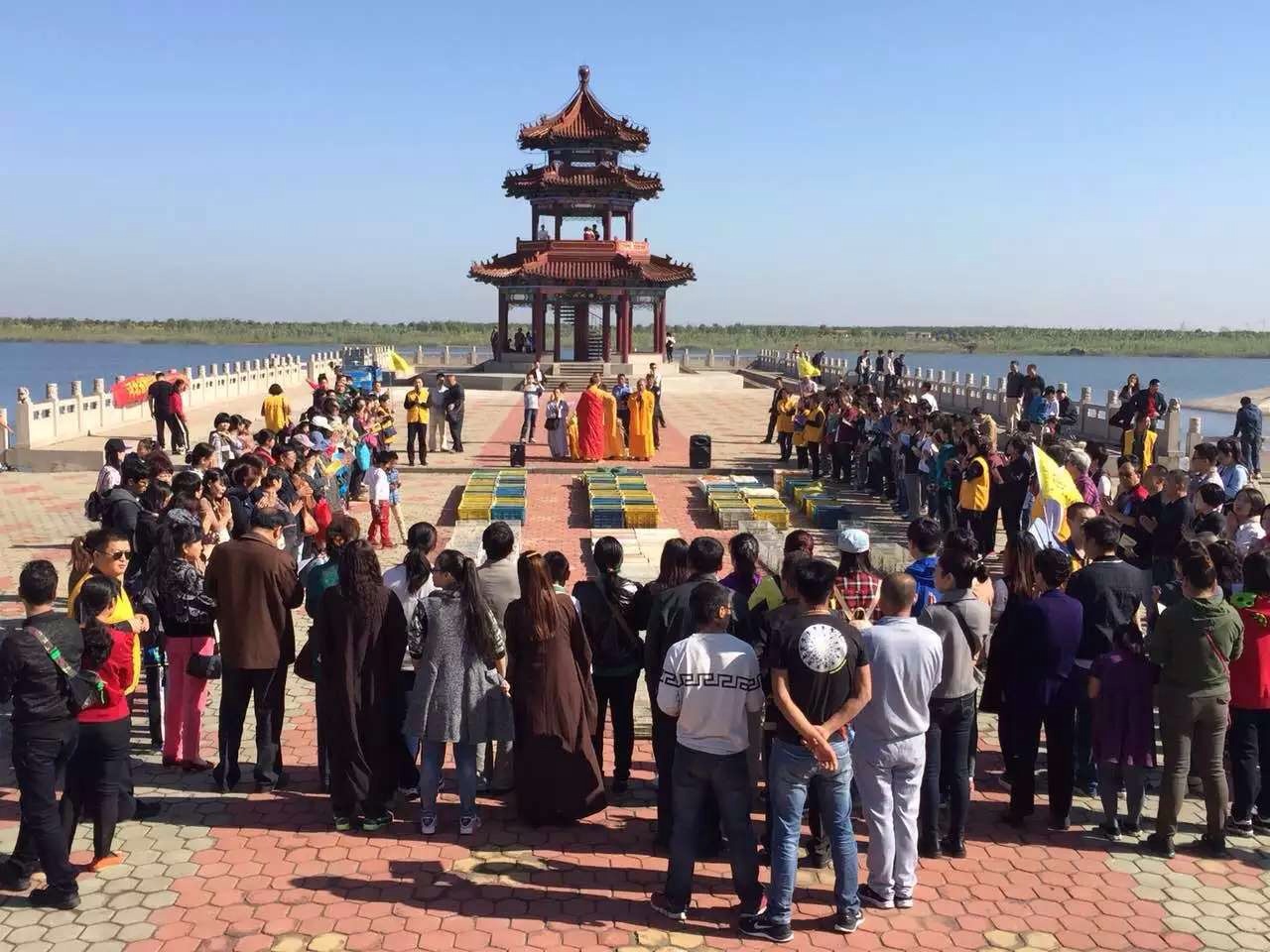 「佛教」河北邢台净域寺10月2日天津团泊湖放生弘法圆满 「佛教」河北邢台净域寺10月2日天津团泊湖放生弘法圆满