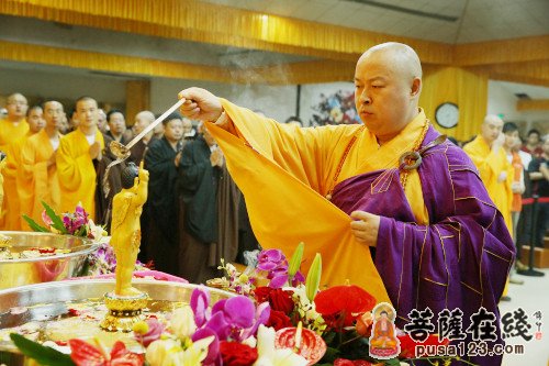 「弘法寺」深圳弘法寺举办浴佛节暨千人皈依大法会