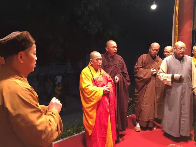 「佛教」根通长老圆寂封龛仪式在山西太原崇善寺举行
