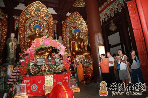 「南山寺」佛诞节三亚南山寺举行浴佛祈福法会 智法法师主法 「南山寺」佛诞节三亚南山寺举行浴佛祈福法会 智法法师主法