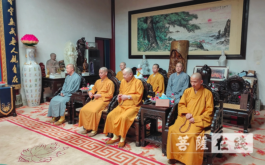 「普陀山」普陀山普济禅寺召开全体执事会议