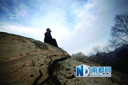 「终南山」高管弃百万年薪隐修终南山 吃素坐禅几乎不洗澡 「终南山」高管弃百万年薪隐修终南山 吃素坐禅几乎不洗澡