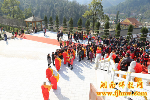 「佛教」湖南浏阳石霜寺隆重举行万佛圣塔落成暨佛像开光法会 「佛教」湖南浏阳石霜寺隆重举行万佛圣塔落成暨佛像开光法会