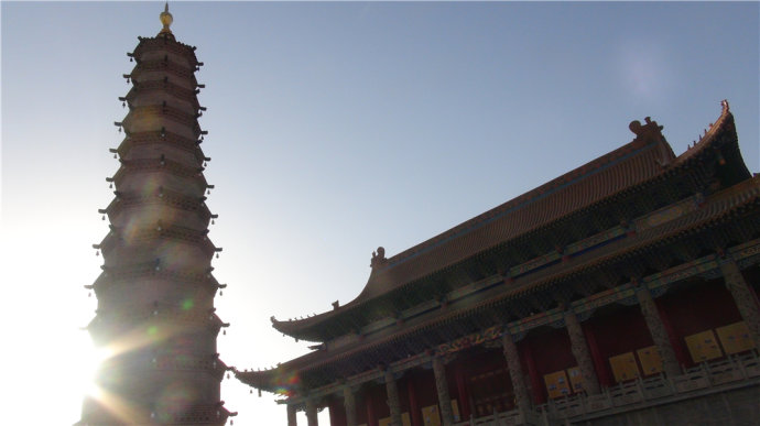 「鸠摩罗什」鸠摩罗什寺及鸠摩罗什大师