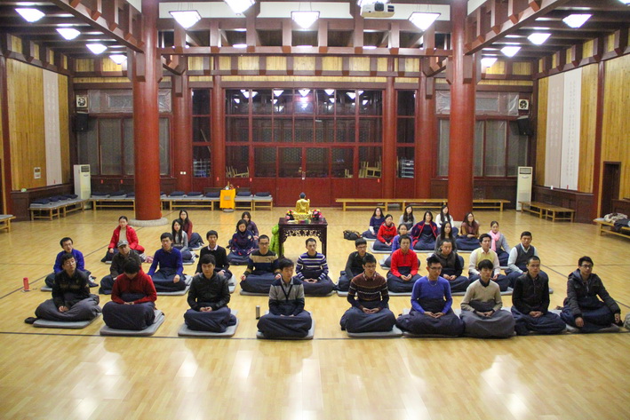 「大学」清华大学禅学社参访团到河北柏林禅寺参访